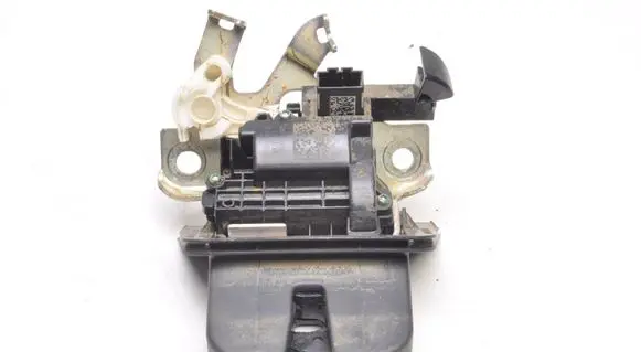 Cupra Formentor Tailgate lock latch 5F082750510S