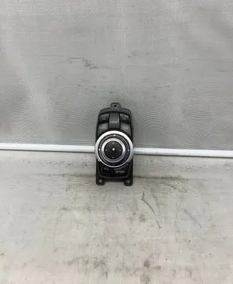 BMW 5 F10 F11 Head unit multimedia control 65829206444
