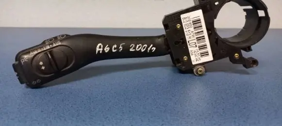 Audi A6 S6 C5 4B Indicator stalk 8L0953513H