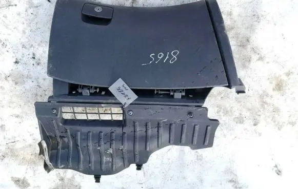 Hyundai i30 Glove box 2r84540000