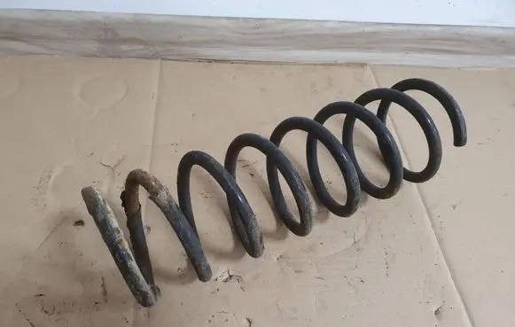 Volvo C30 Rear coil spring