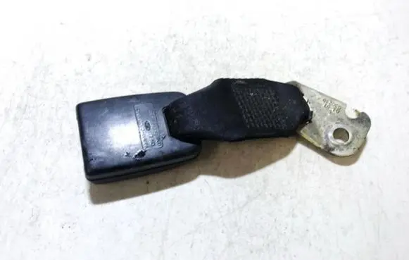 Ford Puma Rear seatbelt buckle