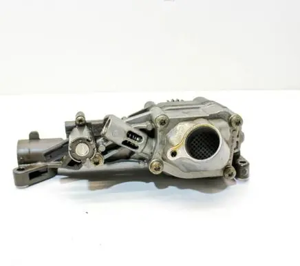 Mercedes-Benz CLA C117 X117 W117 Oil pump R2701810501 A2701800701