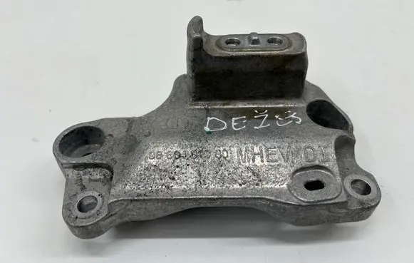 Peugeot 3008 III Gearbox mounting bracket 9866431980