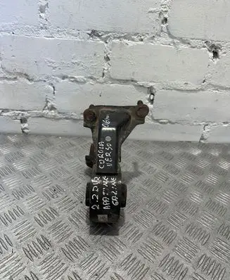 Toyota Corolla Verso AR10 Gearbox mount
