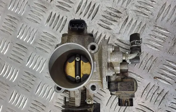 Suzuki Jimny Throttle body valve 