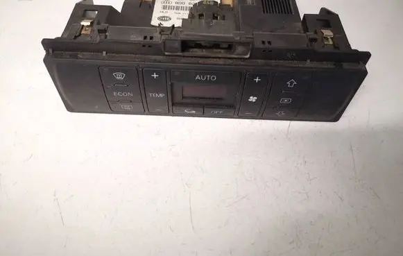 Audi A4 S4 B5 8D Climate control unit 8D0820043M