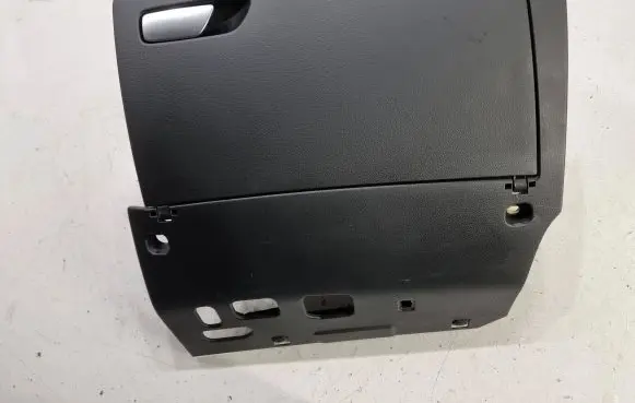 Audi A3 S3 8V Glove box set 1104875X T0503978