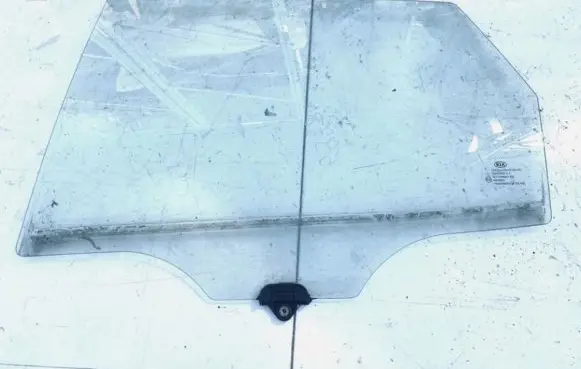 KIA Ceed Rear door window glass