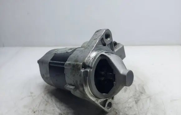 Nissan Almera Tino Starter motor 113267