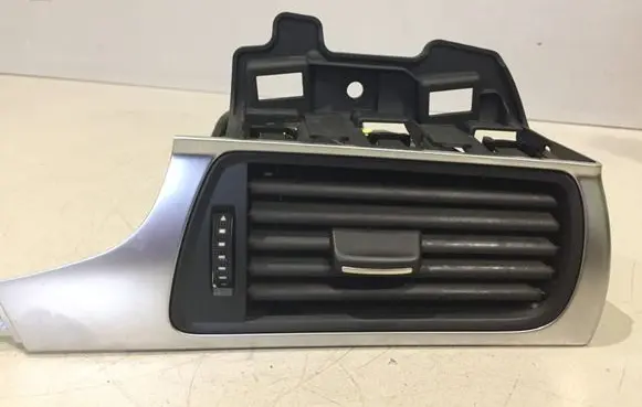 Audi A6 C7 Dashboard side air vent grill/cover trim 4G2820902