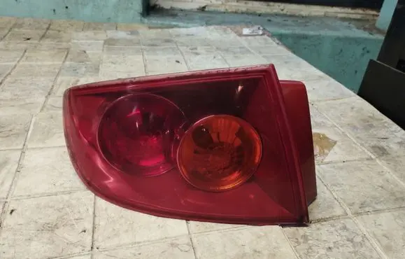 Mazda 3 I Rear/tail lights 082161965L