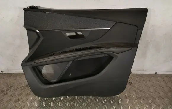 Peugeot 5008 Front door card panel trim 98171623
