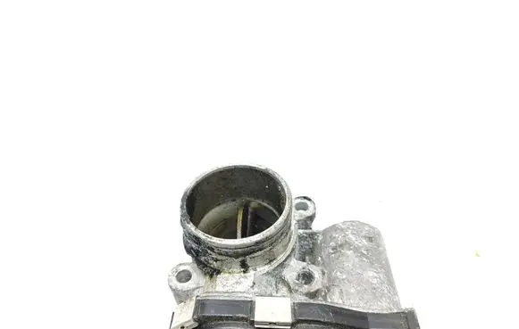Opel Zafira C Throttle valve 55570009DB