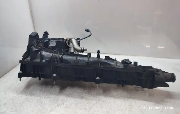 BMW X5 E70 Intake manifold 8511363