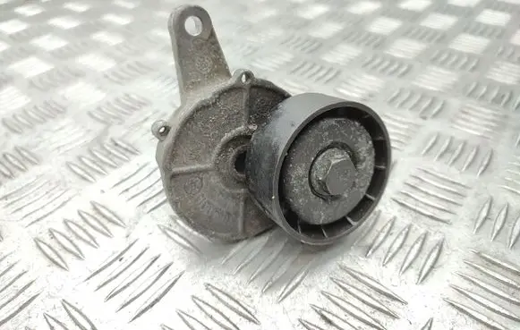Volkswagen Golf VII Alternator belt tensioner 04L903315