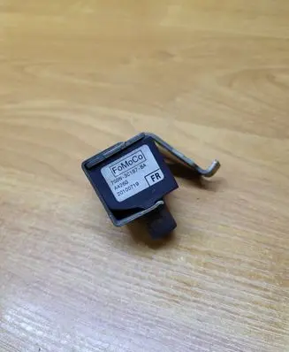 Volvo S60 Yaw turn rate sensor 7G9N3C187BA 20100719
