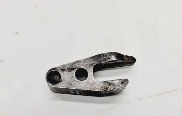 Mercedes-Benz B W246 W242 Fuel Injector clamp holder