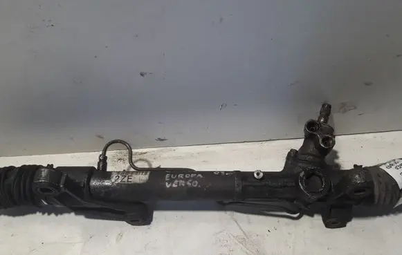 Toyota Corolla Verso E121 Steering rack