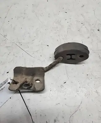Volvo S60 Muffler mount bracket/holder 1234