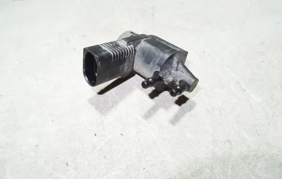 Volkswagen Caddy Turbo solenoid valve 1J0906283C