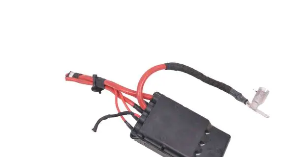 BMW 2 F44 Current control relay 6822570