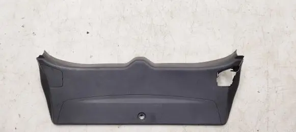 Mitsubishi Outlander Tailgate trim 7224a018