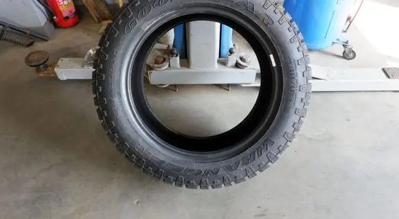 Land Rover Range Rover Sport L320 R19 summer tire 