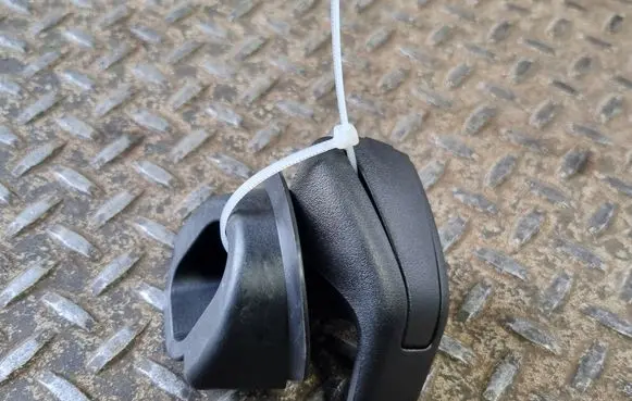 Dodge Challenger Hook 