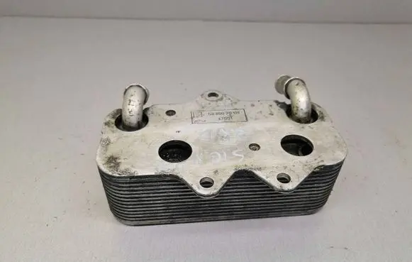 Engine oil radiator