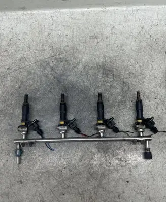 Opel Signum Fuel injectors set 55353806