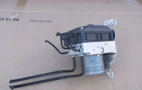 Audi A6 S6 C7 4G ABS Pump 4G0907379