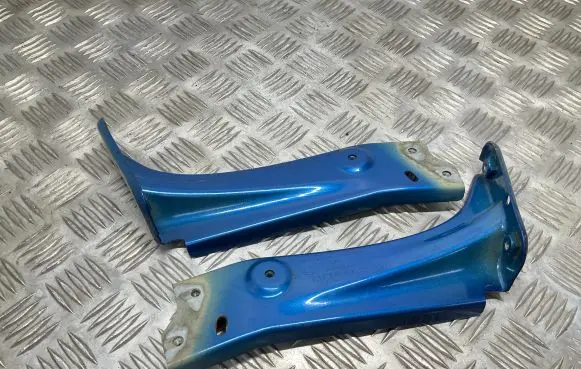 Skoda Octavia Mk3 (5E) Fender mounting bracket 5E0821141 5E0821142