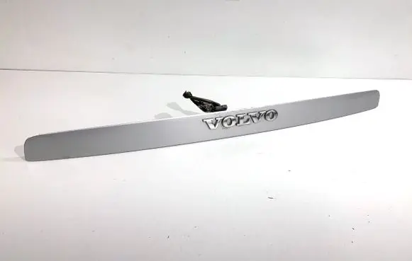 Volvo V50 Trunk door license plate light bar 30699682
