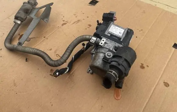 Opel Zafira C Auxiliary pre-heater (Webasto) 1317413C