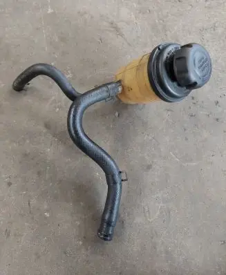 KIA Sportage Power steering fluid tank/reservoir