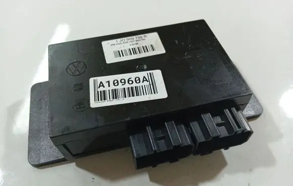 Volkswagen PASSAT B5 Comfort/convenience module 1J0959799R