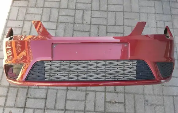 Seat Toledo IV (NH) Front bumper
