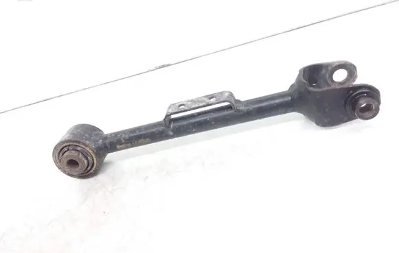 Honda CR-V Rear control arm