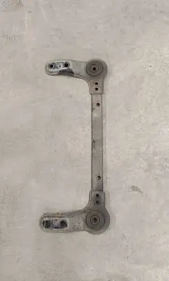 Nissan Qashqai+2 Bottom radiator support slam panel 