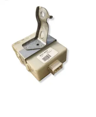 Toyota Avensis T250 Door control unit/module 8974105070 73668012