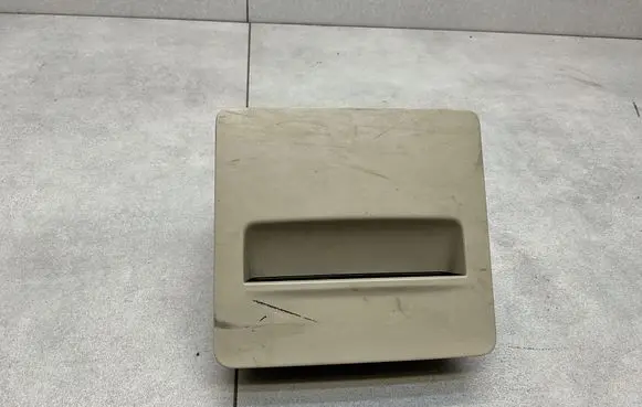 Skoda Superb B8 (3V) Ashtray (rear) 3V0857961 3V0863284