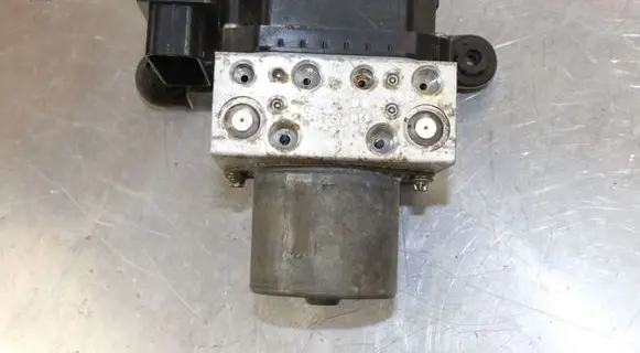 Volkswagen Tiguan ABS Pump 5N0614109Q
