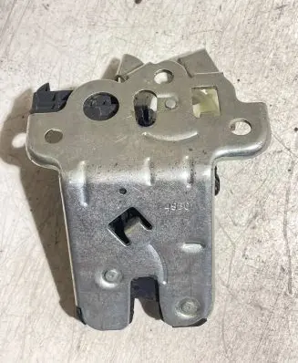 Audi A4 S4 B8 8K Tailgate/trunk/boot lock/catch/latch 8K9827505A