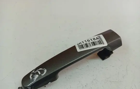 Toyota Corolla Verso AR10 Front door exterior handle