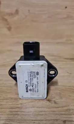 Audi A6 S6 C6 4F ESP acceleration yaw rate sensor 8E0907637B 0265005618