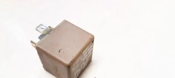 Alfa Romeo 156 Other relay 203712V215A