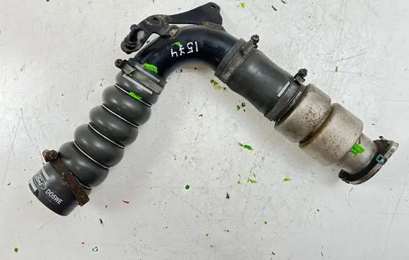 Intercooler hose/pipe