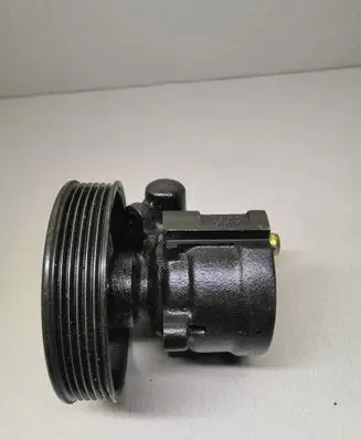 Peugeot 607 Power steering pump 9628431380 2602512