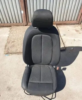 BMW 1 F40 Front passenger seat 